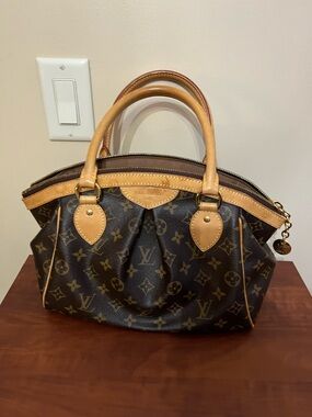 Louis Vuitton Tivoli PM